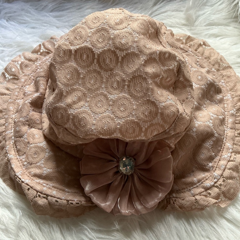 Children’s spring/summer hat
